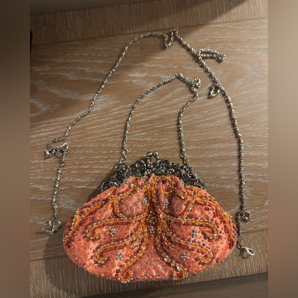 Elegant Beaded Clutch in Orange Carlo Fellini - Picture 5 of 6